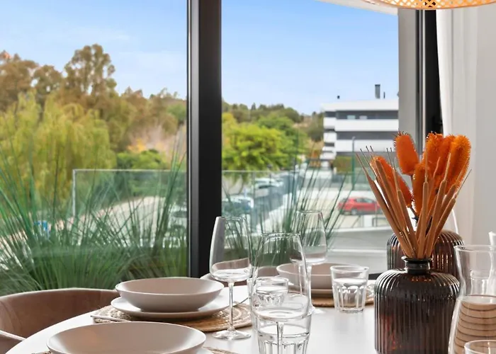 Modern 3-bedroom Family Centre * Estepona