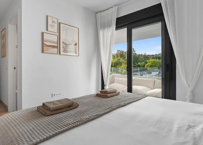 Modern 3-bedroom Family Centre Estepona