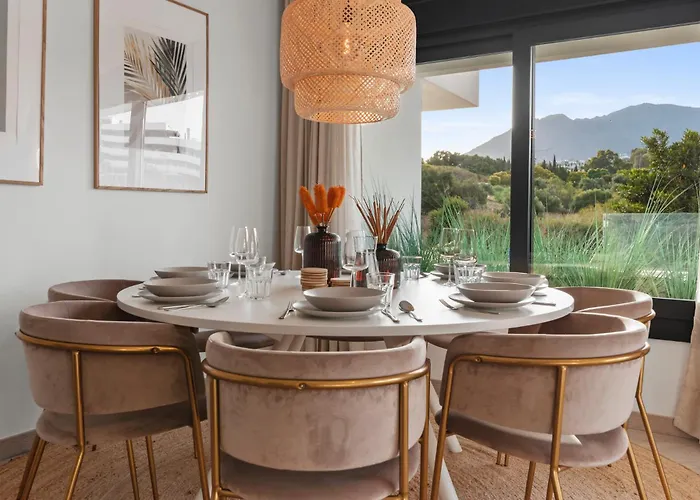 Modern 3-bedroom Family Centre * Estepona