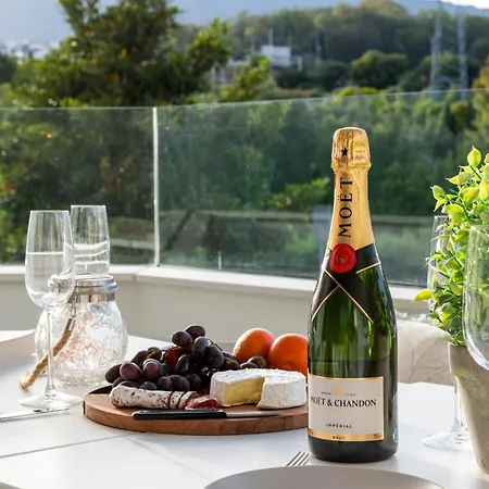 شقة Modern 3-bedroom Family Centre إِستيبونا